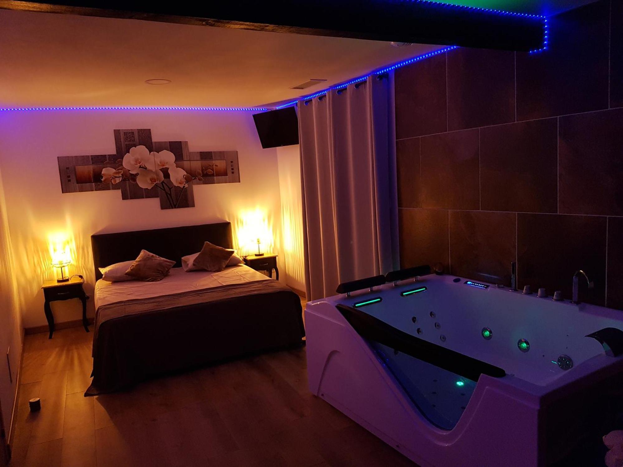 Love Room Jaccuzi Puisserguier Екстер'єр фото